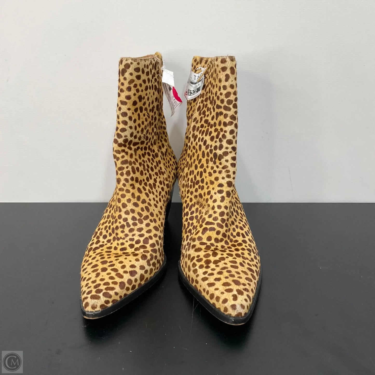 Boots Ankle Heels By Anthropologie In Animal Print, Size: 7.5