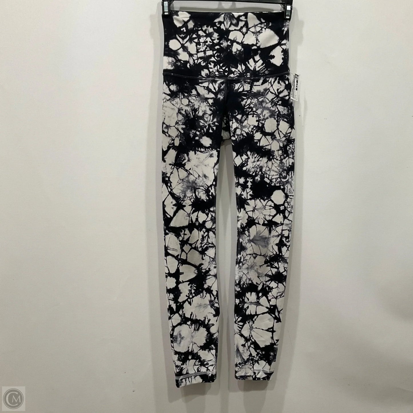 Athletic Leggings By Lululemon In Black & White, Size: 2