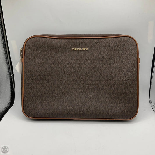 Laptop Sleeve Designer By Michael Kors, Size: Medium