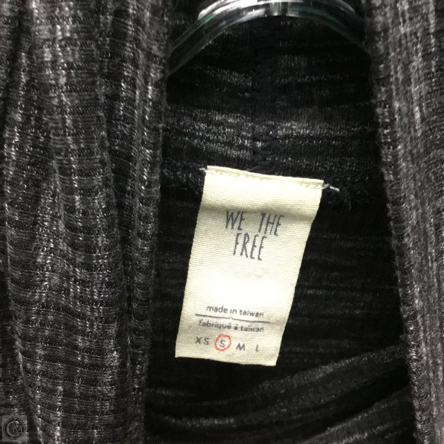 Top Long Sleeve By We The Free In Grey, Size: S