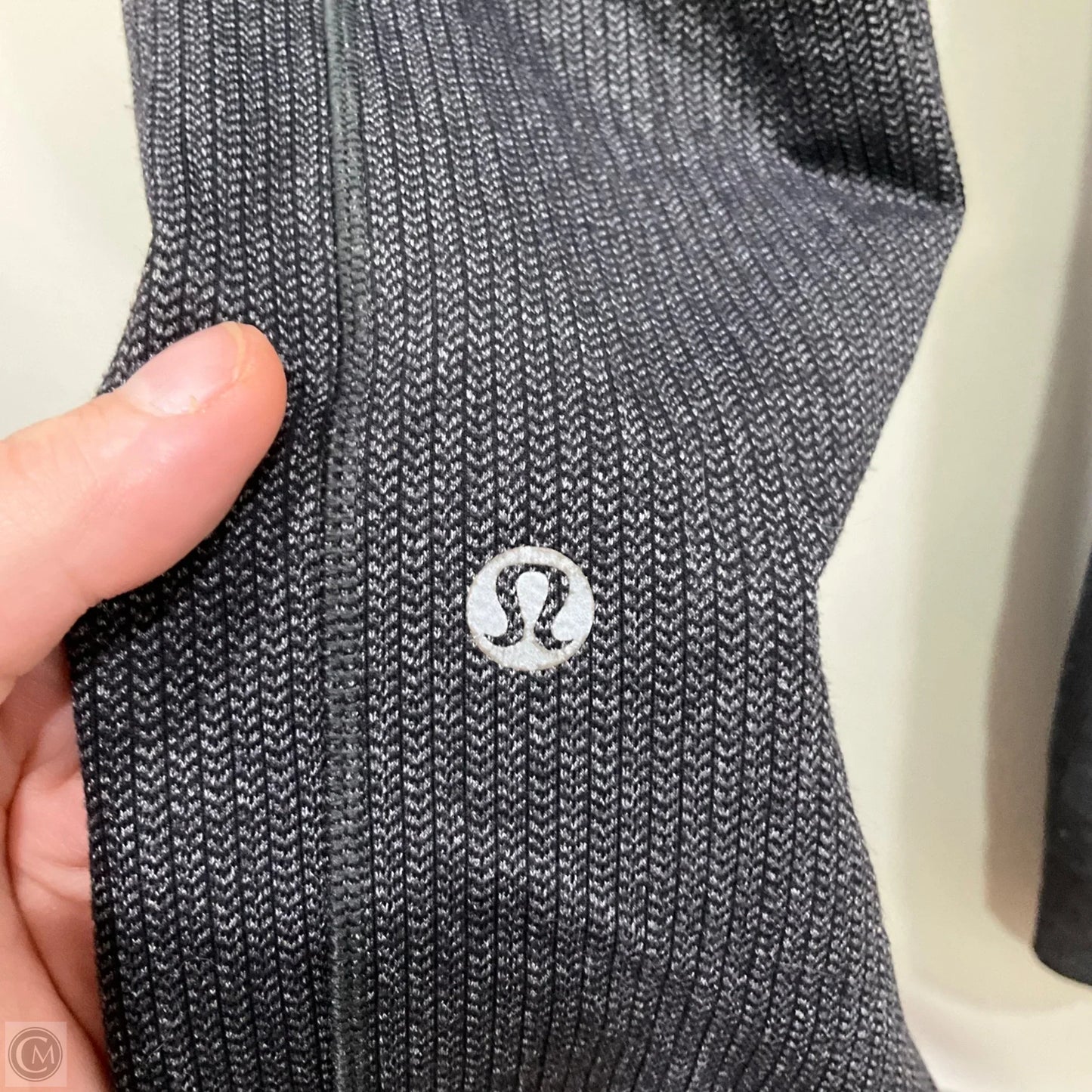 Athletic Leggings By Lululemon In Grey, Size: 8