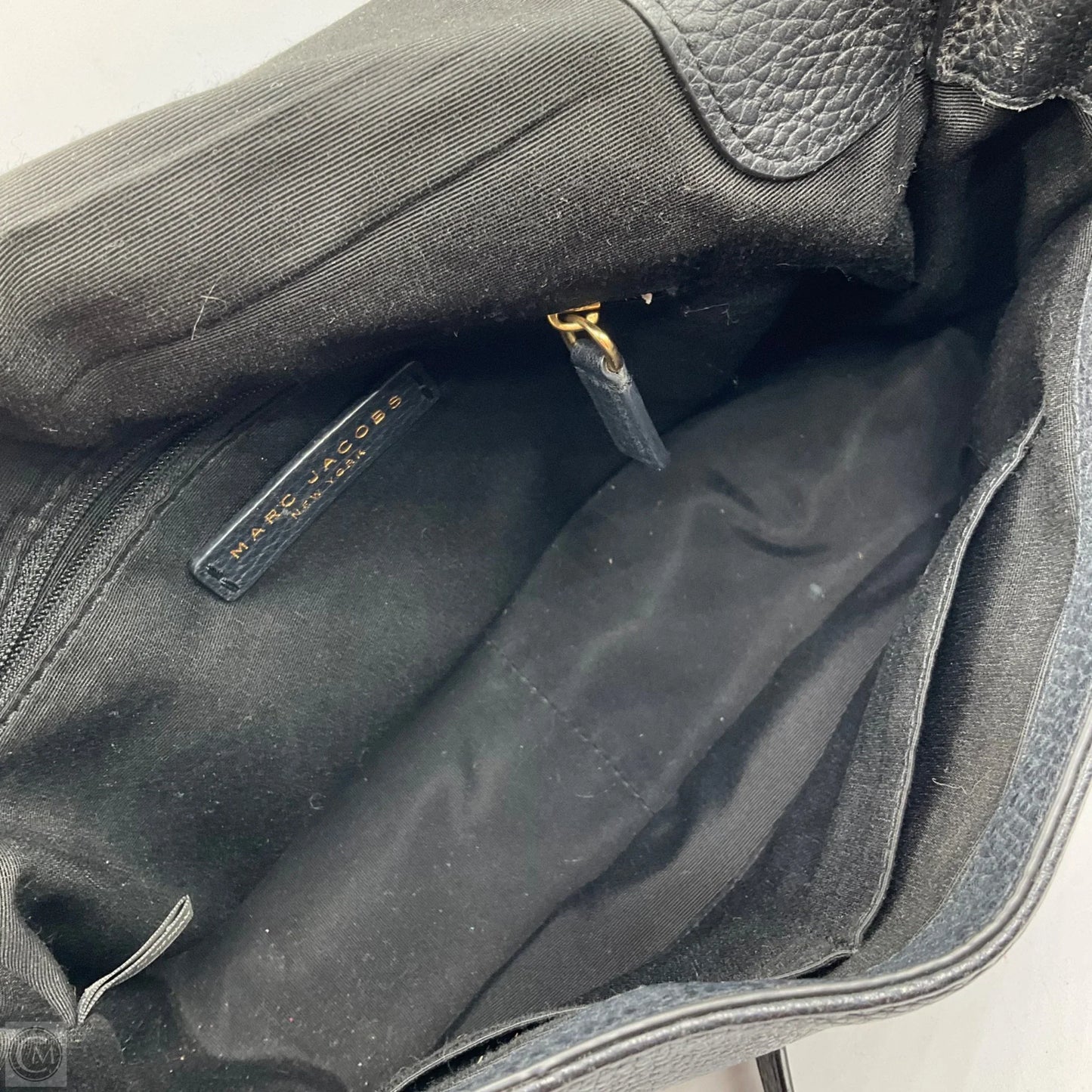 Crossbody Luxury Designer By Marc Jacobs, Size: Medium