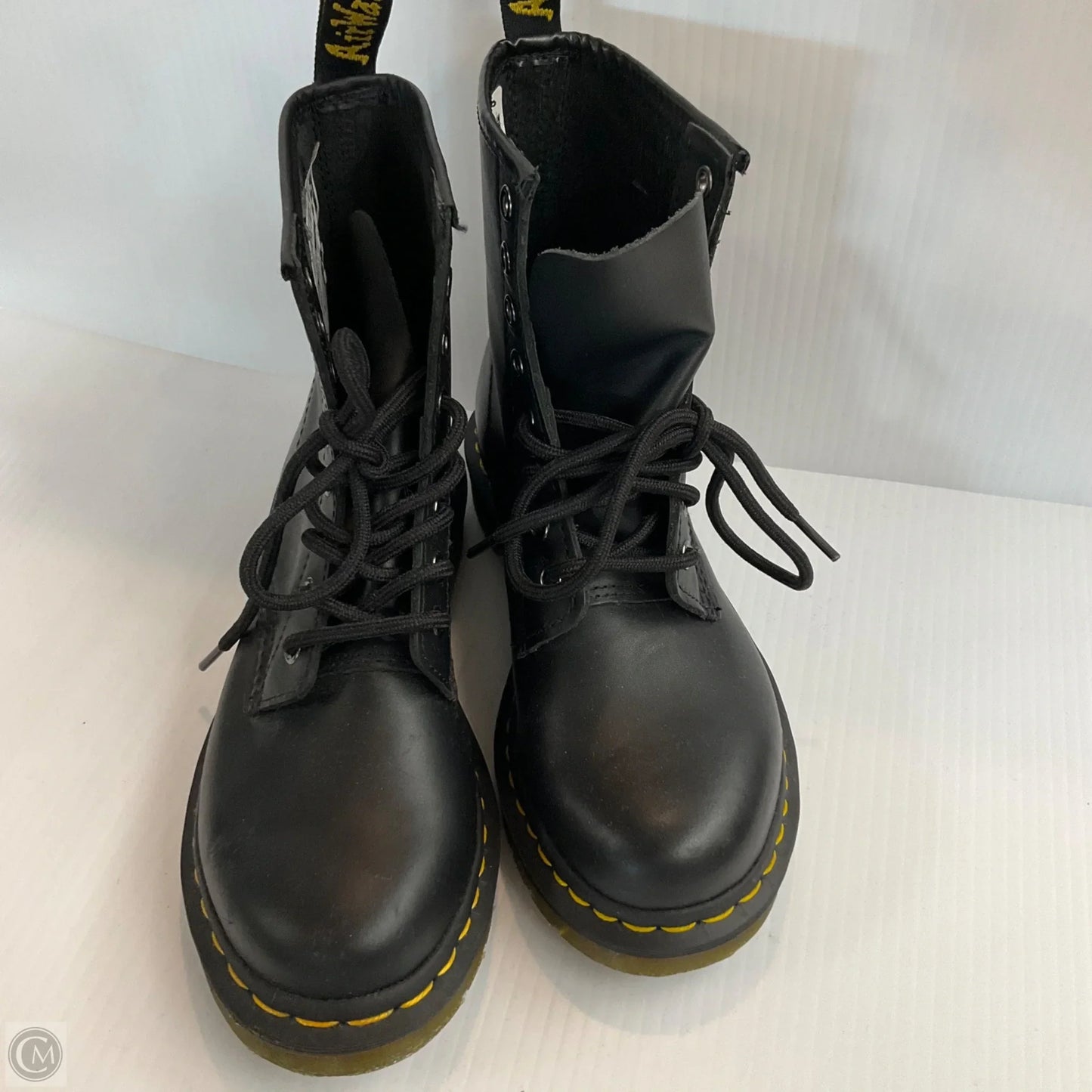 Boots Ankle Flats By Dr Martens In Black, Size: 6