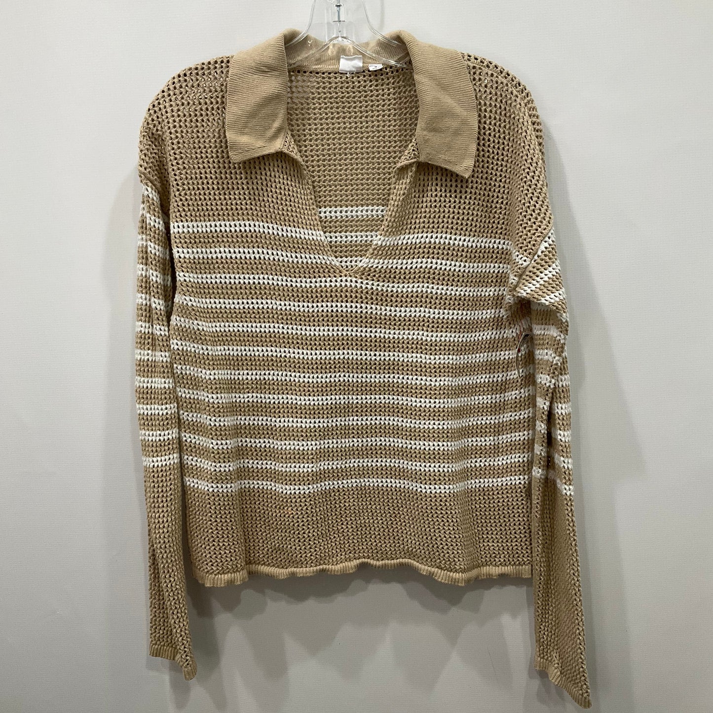 Top Long Sleeve By Gap In Beige, Size: M