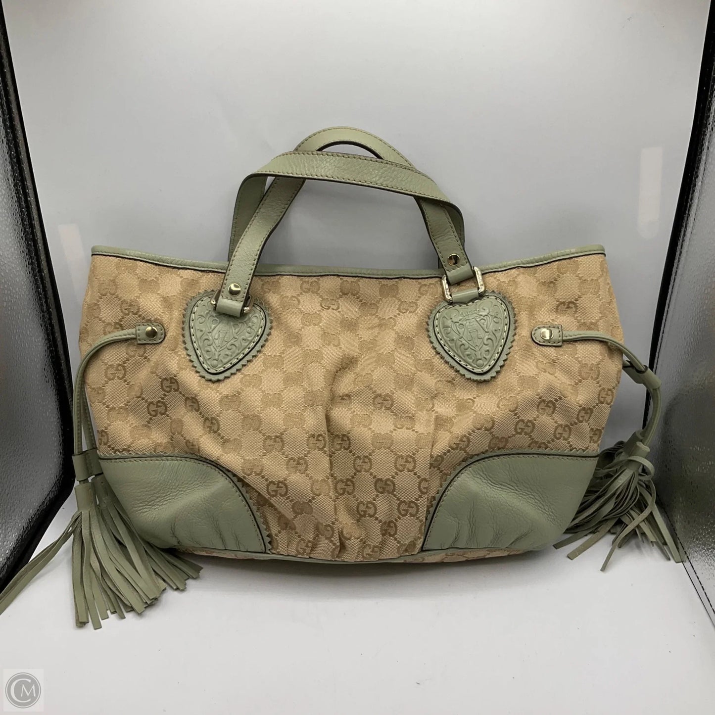 Handbag Luxury Designer By Gucci, Size: Medium
