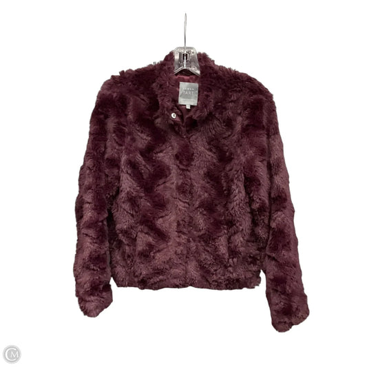 Vest Faux Fur & Sherpa By Clothes Mentor In Maroon, Size: Xs