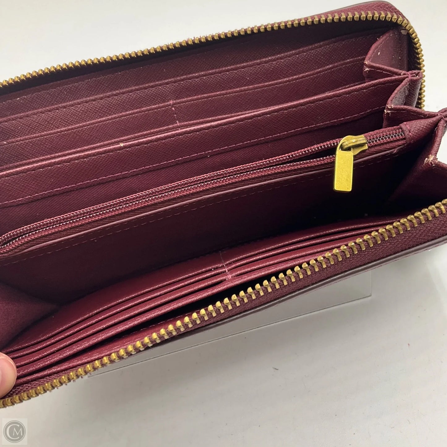 Wallet By Fossil, Size: Large