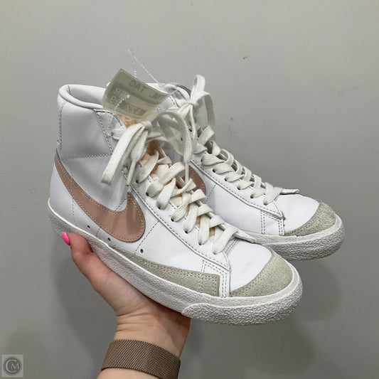 Shoes Sneakers By Nike In White, Size: 6