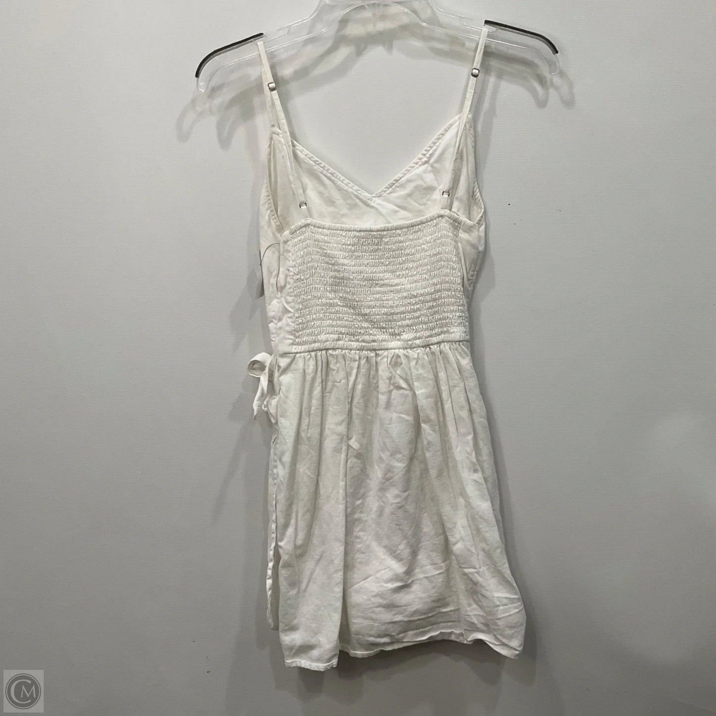 Dress Casual Short By Abercrombie And Fitch In White, Size: M
