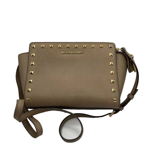 Handbag Designer By Michael Kors, Size: Medium