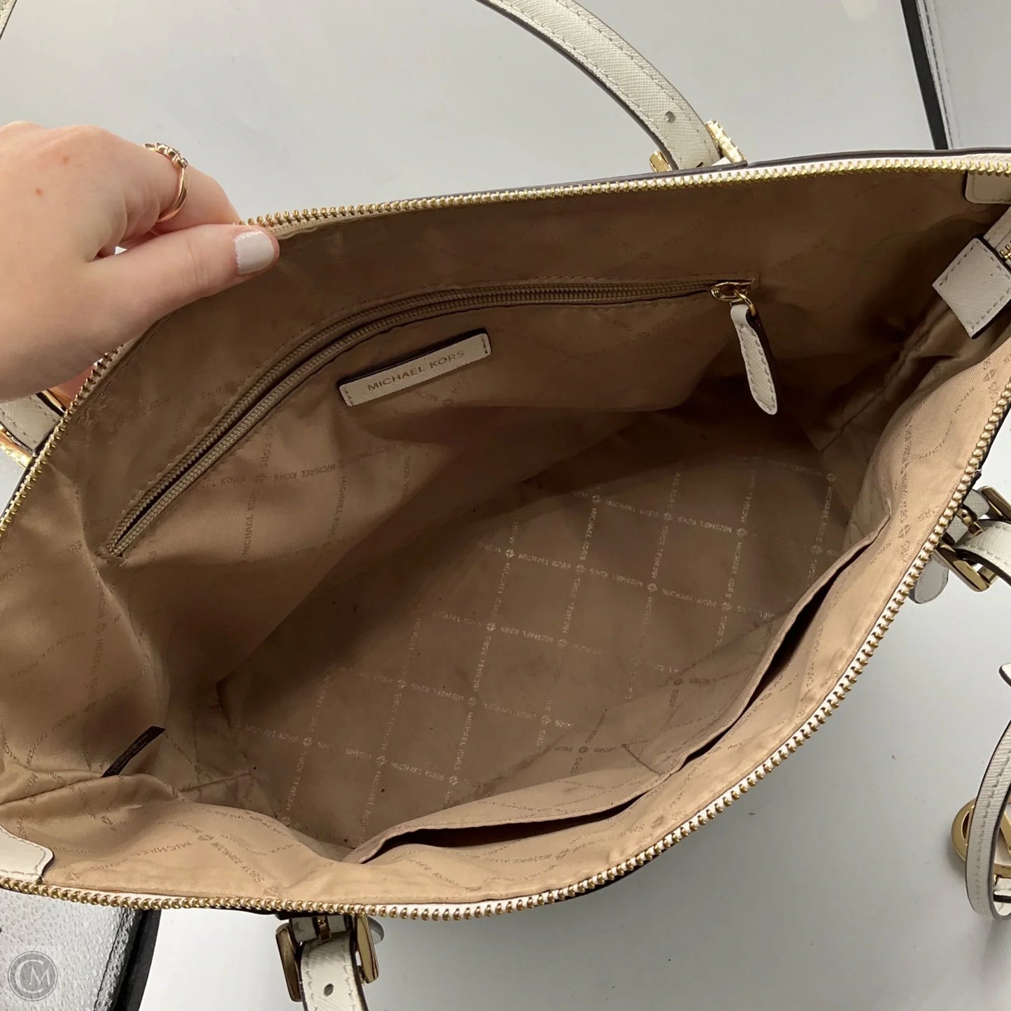 Handbag Designer By Michael Kors, Size: Large