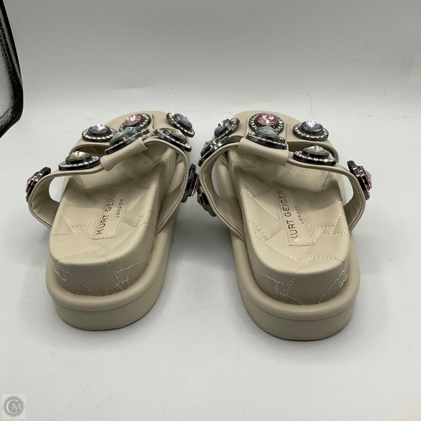 Sandals Designer By Kurt Geiger In Cream, Size: 7