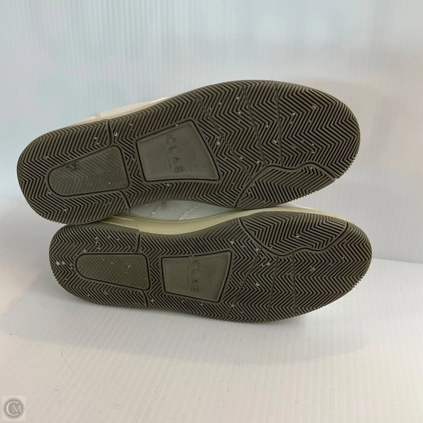 Shoes Sneakers By Vuori In White & Yellow, Size: 5.5