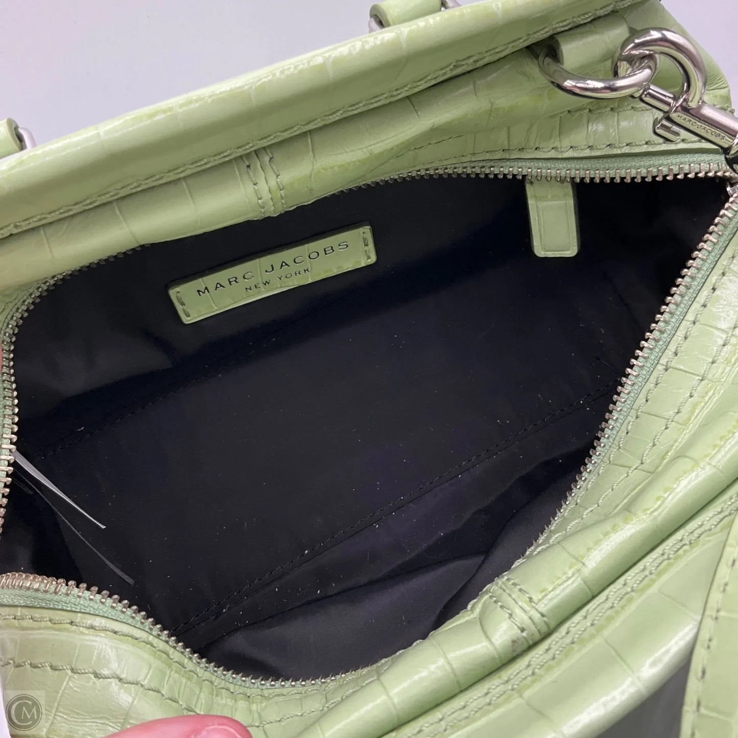 Crossbody Luxury Designer By Marc Jacobs, Size: Small