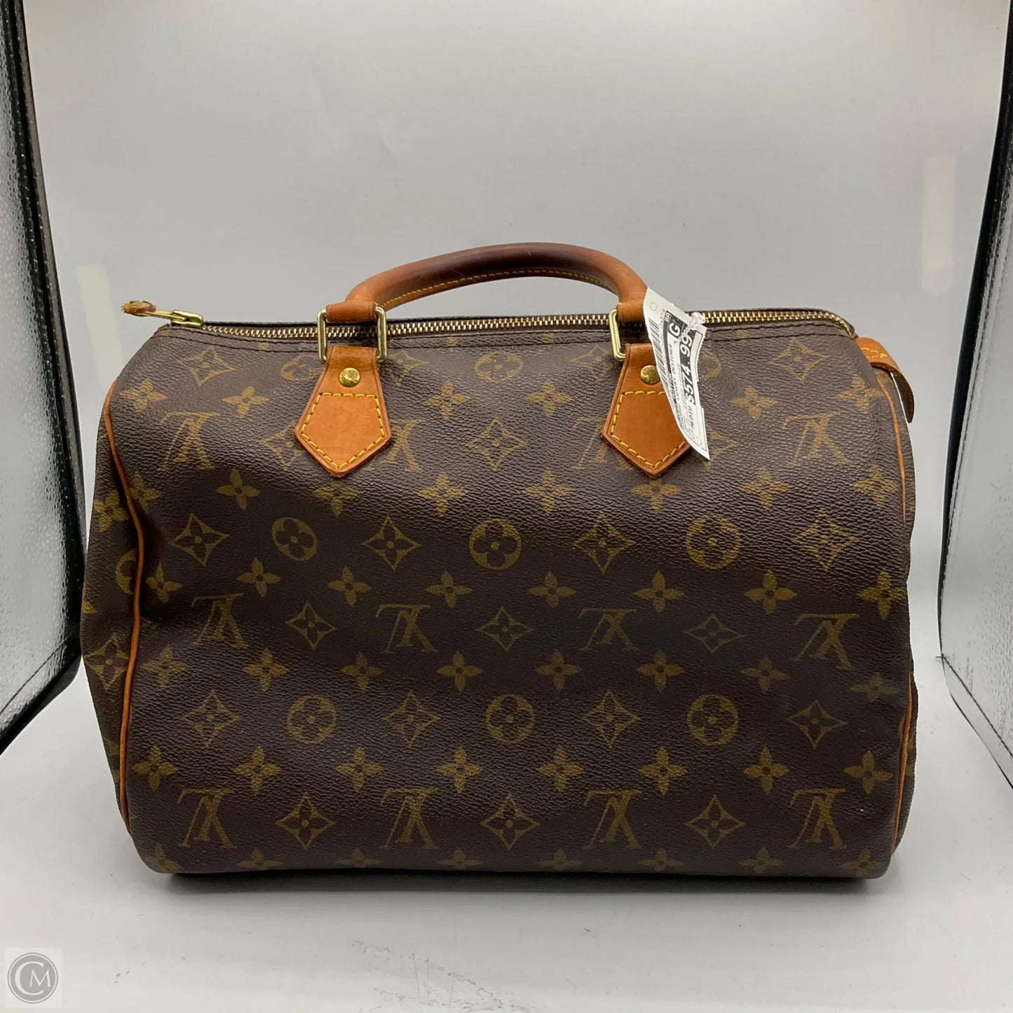 Handbag Luxury Designer By Louis Vuitton, Size: Medium