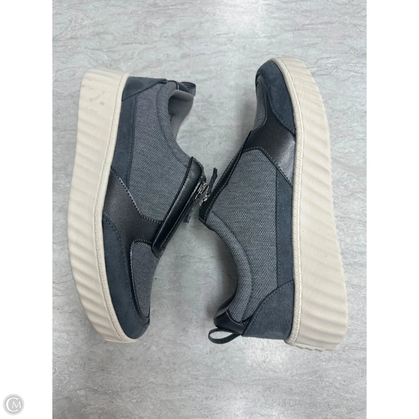 Shoes Flats By Life Stride In Grey, Size: 8