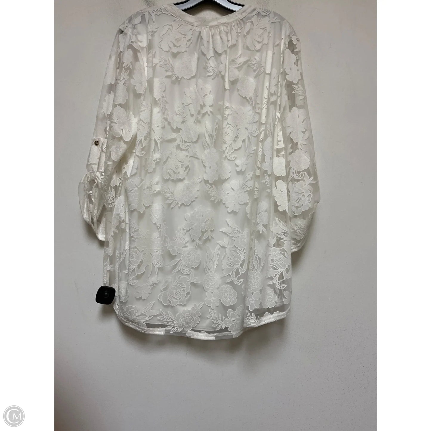 Top Short Sleeve By Siren Lily In White, Size: 3x