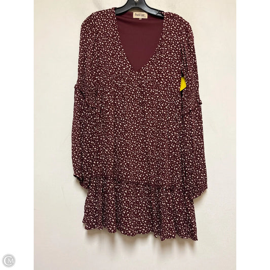 Dress Casual Short By Peach Love Cream California In Maroon, Size: S