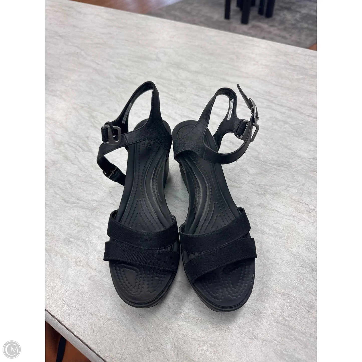 Sandals Heels Platform By Crocs In Black, Size: 8