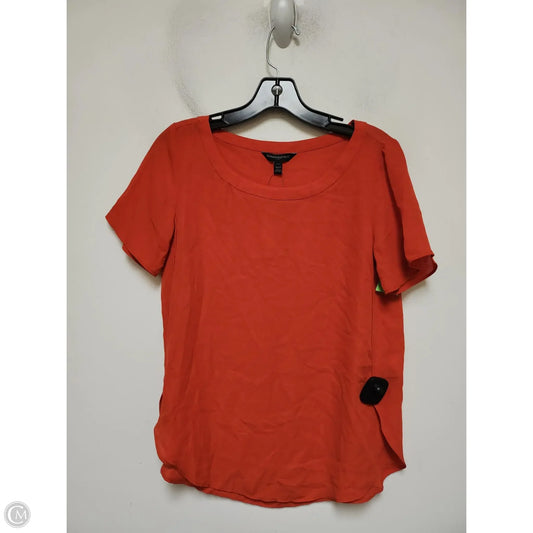 Top Short Sleeve By Banana Republic In Red, Size: Xsp