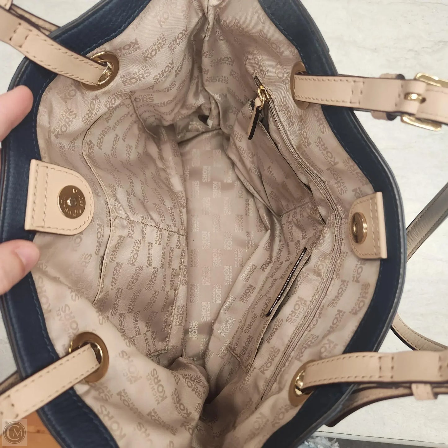 Handbag Designer By Michael Kors, Size: Large