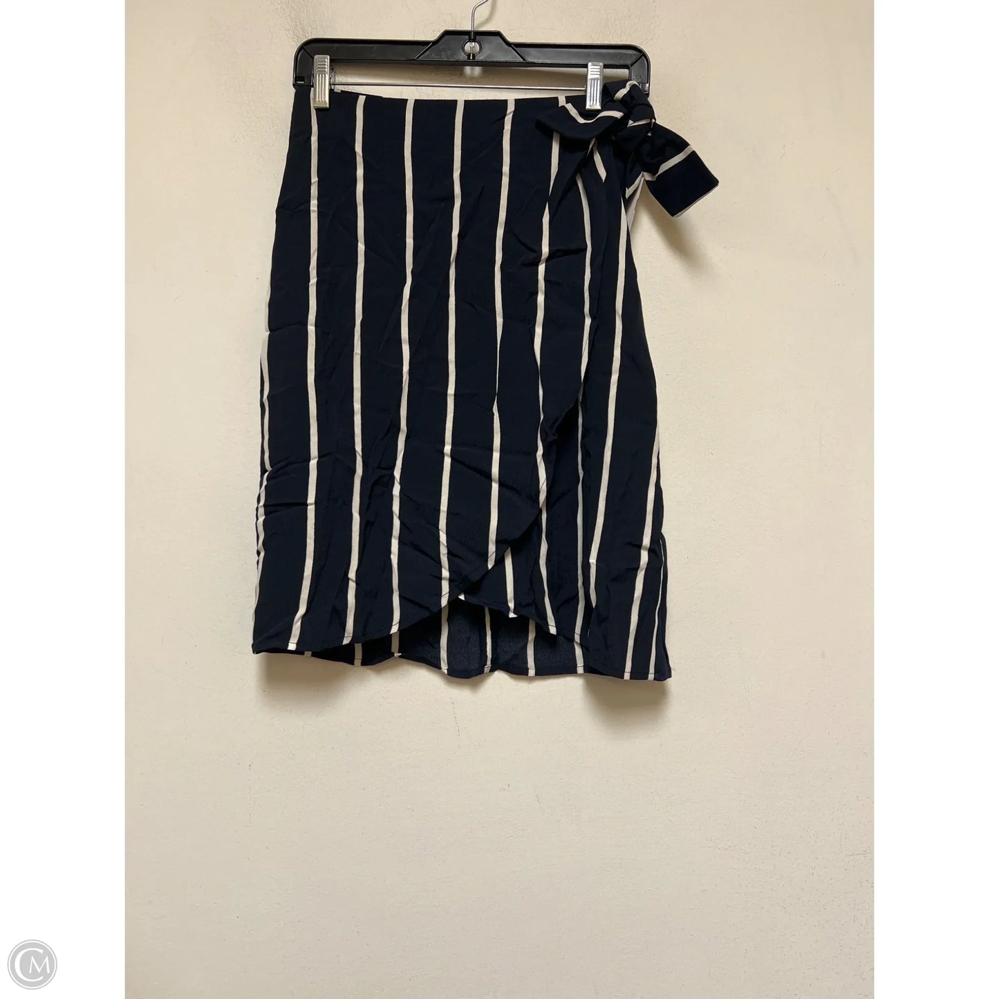 Skirt Mini & Short By Loft In Striped Pattern, Size: 0