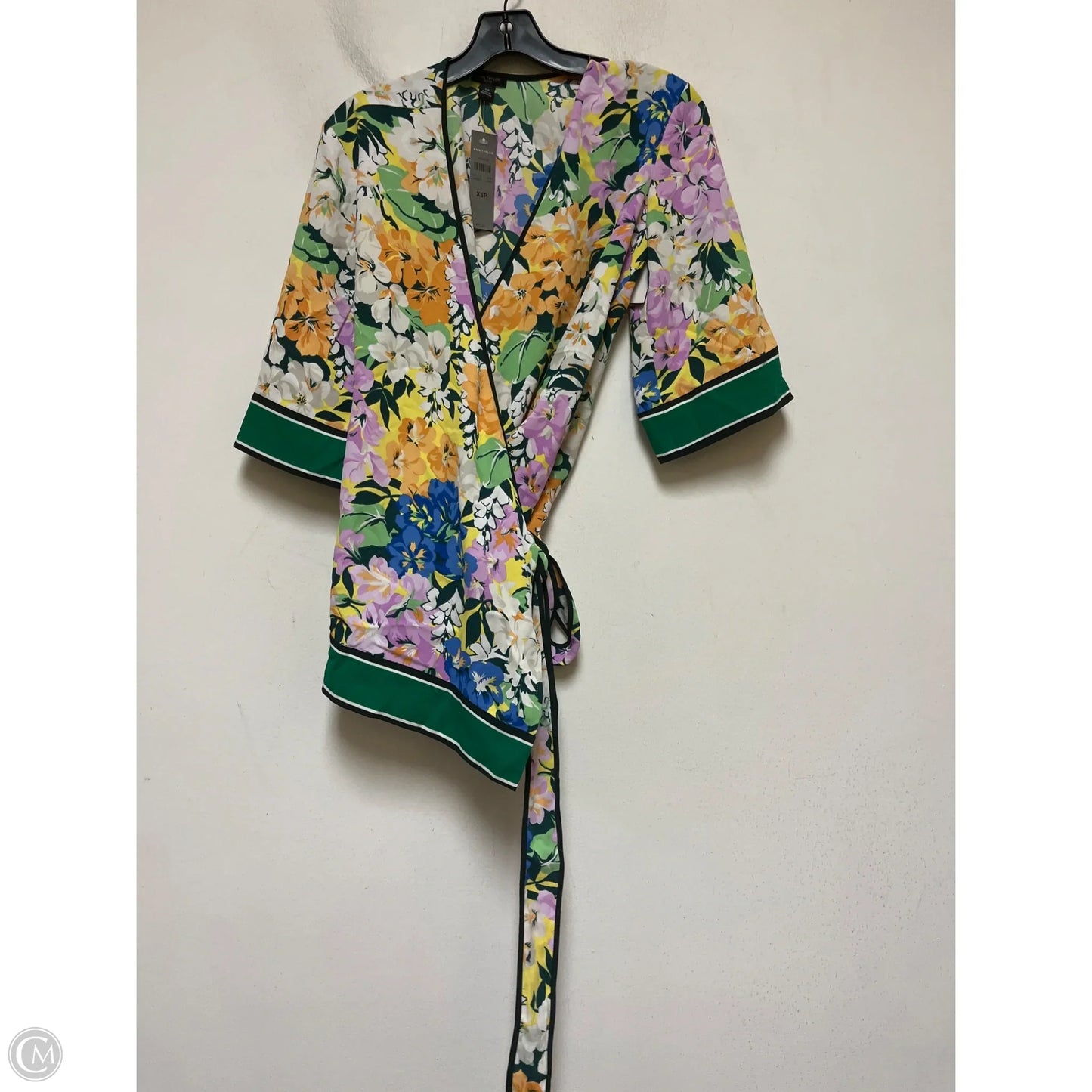 Top Short Sleeve By Ann Taylor In Floral Print, Size: Xsp