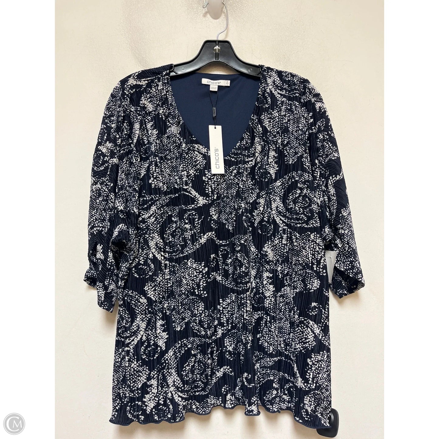 Top Short Sleeve By Chicos In Blue & White, Size: L