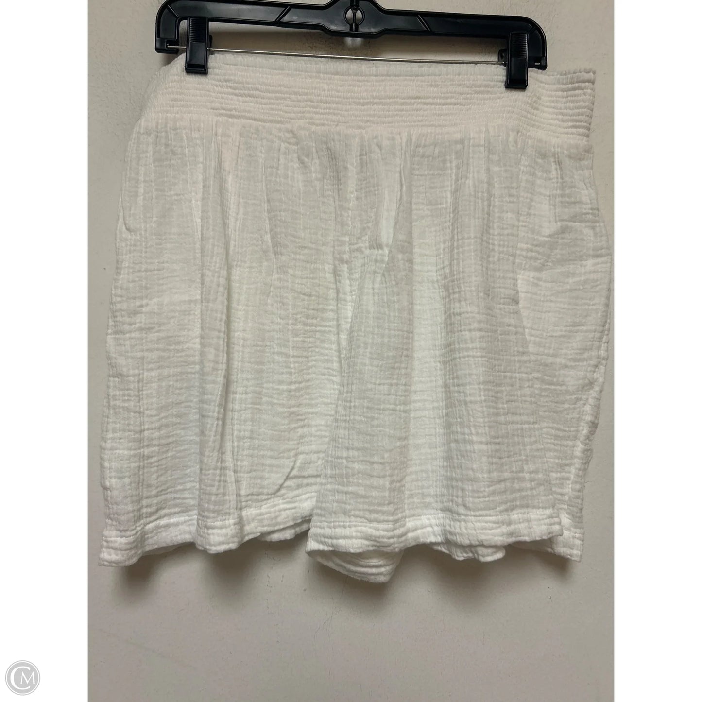 Shorts Designer By Lilly Pulitzer In White, Size: Xl