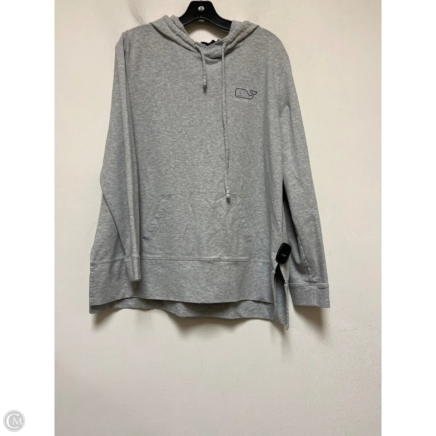 Sweatshirt Hoodie By Vineyard Vines In Grey, Size: L