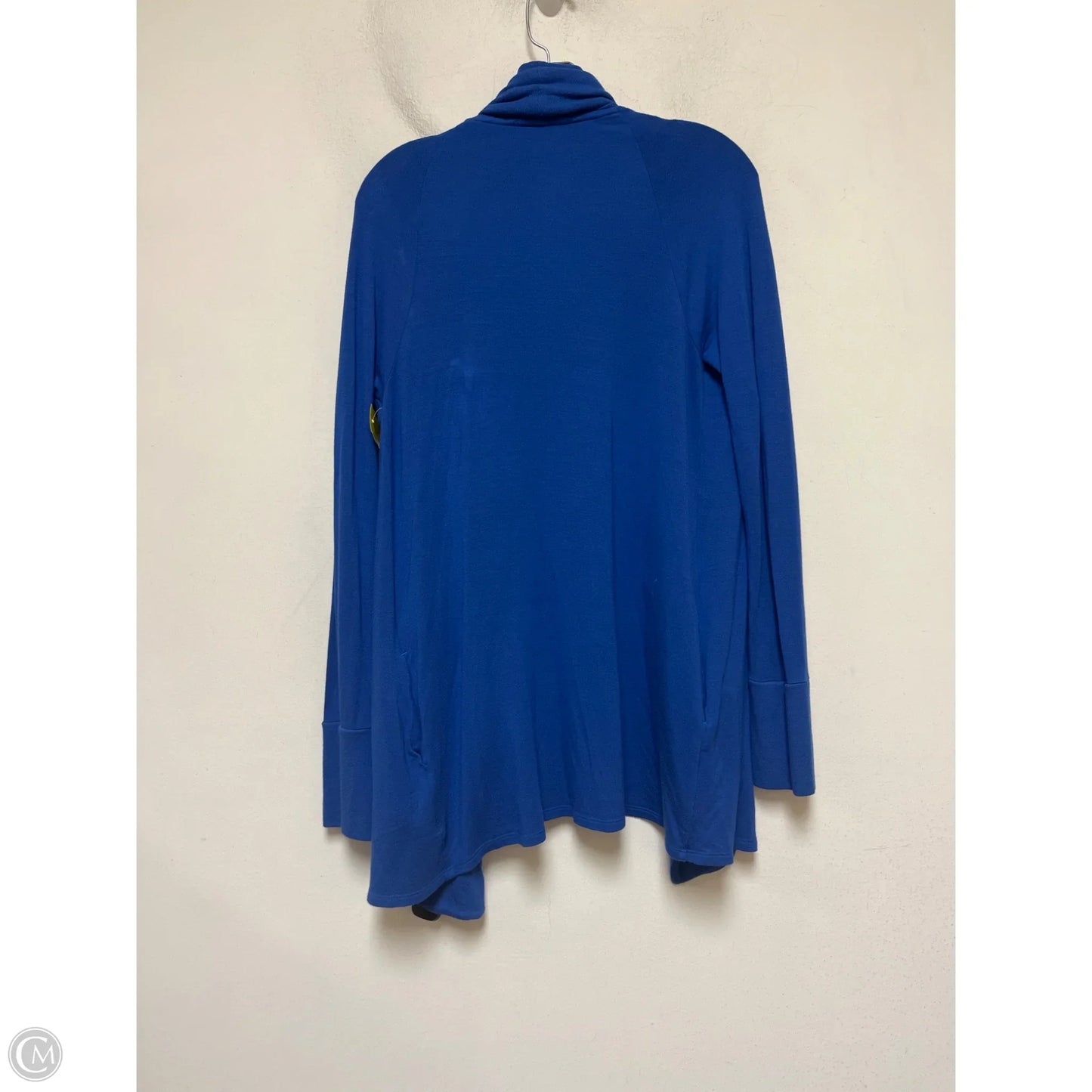 Top Long Sleeve Designer By Lilly Pulitzer In Blue, Size: S