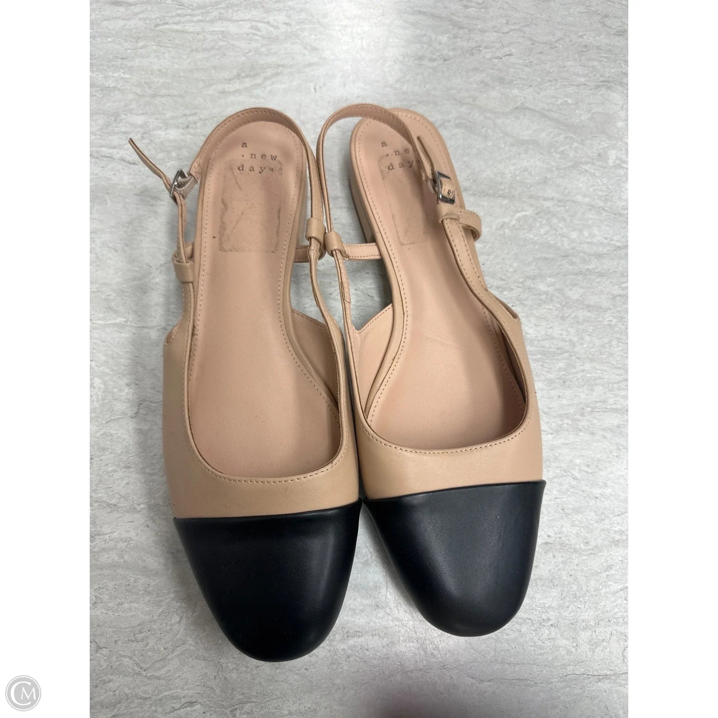 Shoes Flats By A New Day In Black & Tan, Size: 9.5