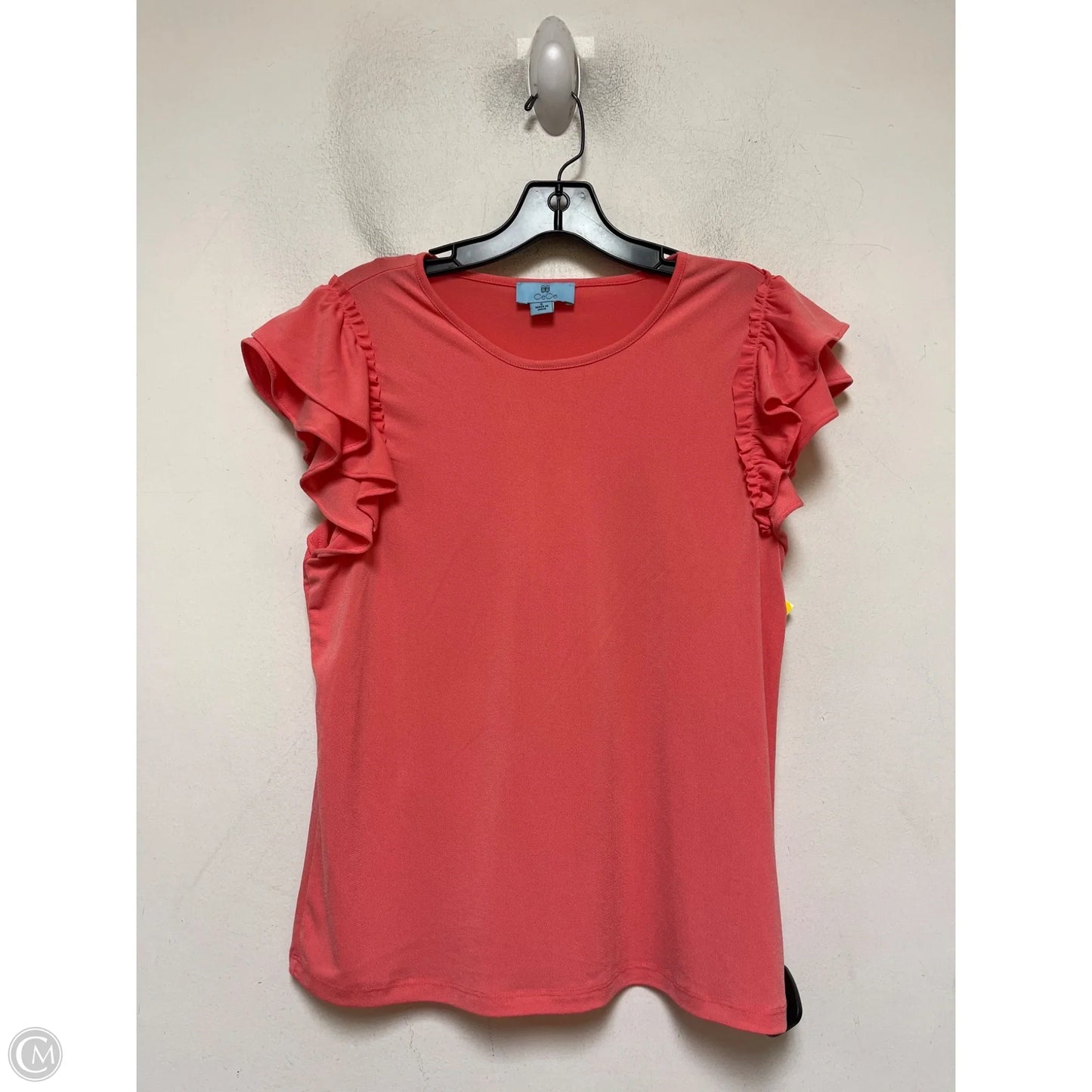 Top Short Sleeve By Cece In Coral, Size: S