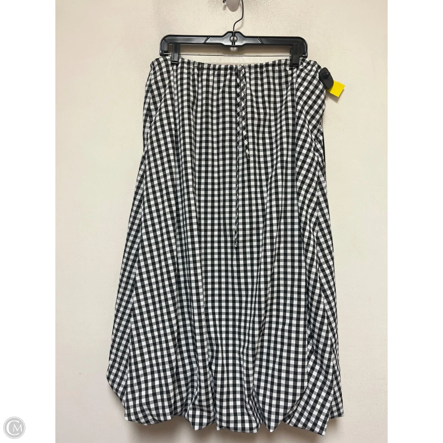 Skirt Midi By Clothes Mentor In Plaid Pattern, Size: 16