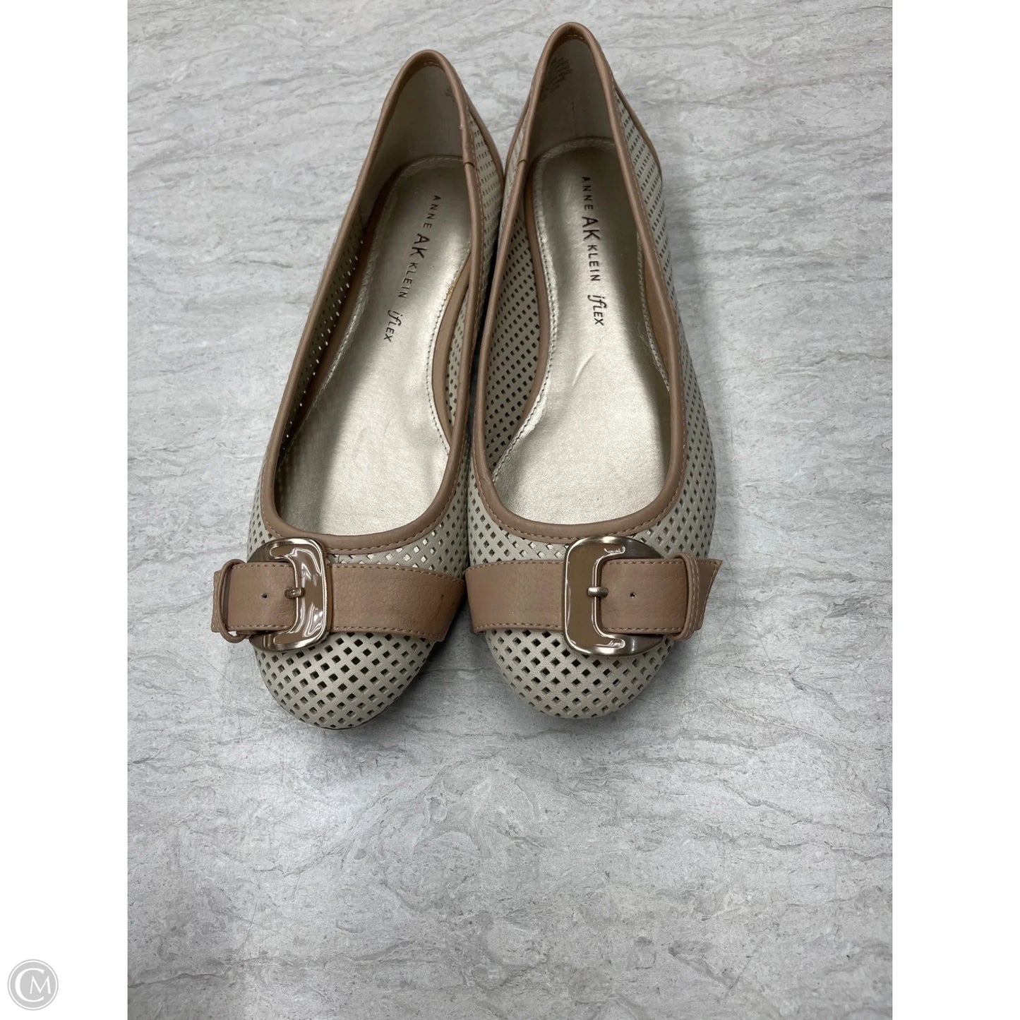 Shoes Flats By Anne Klein In Tan, Size: 9