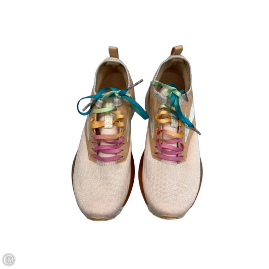 Shoes Athletic By Brooks In Tan, Size: 7.5