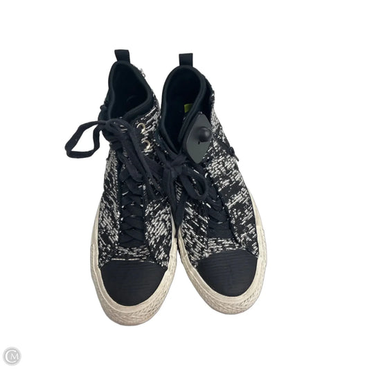 Shoes Sneakers By Converse In Black & White, Size: 9