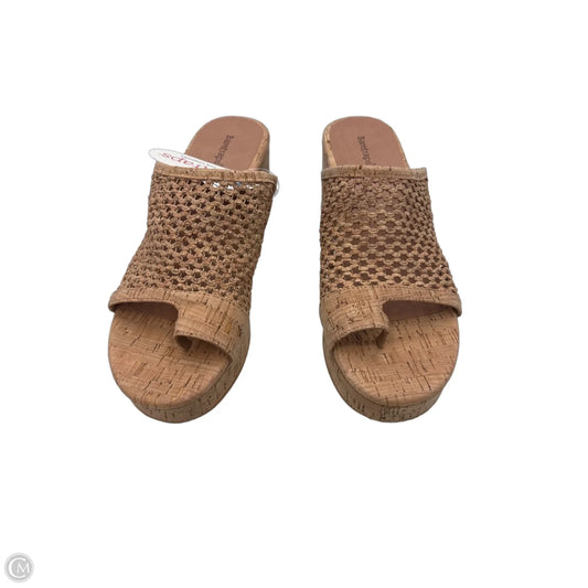 Sandals Heels Wedge By Bare Traps In Tan, Size: 8.5