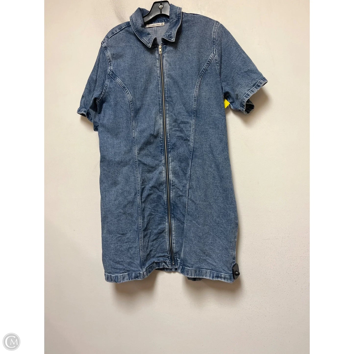 Dress Casual Short By Abercrombie And Fitch In Blue Denim, Size: Xl