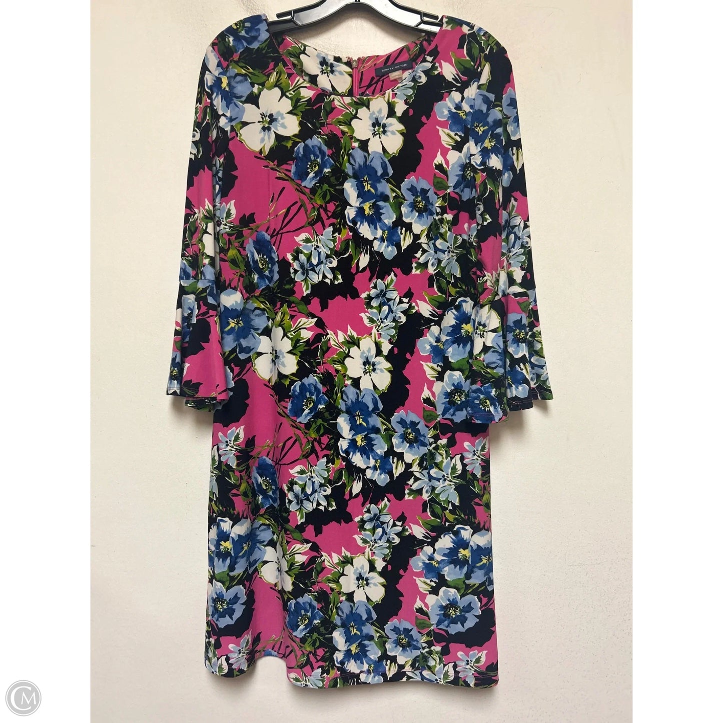 Dress Casual Short By Tommy Hilfiger In Floral Print, Size: M