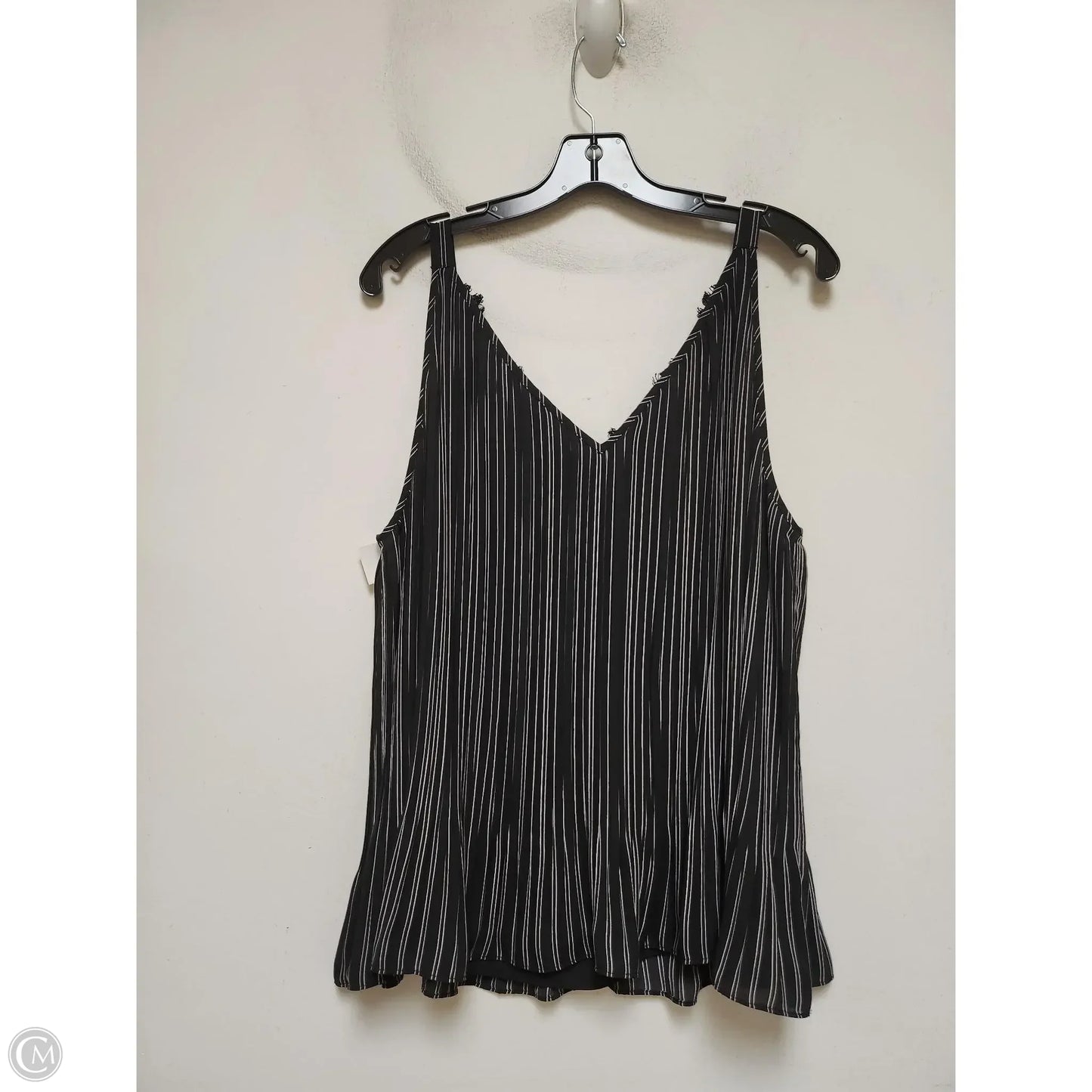 Top Sleeveless By Chicos In Black & White, Size: Xl