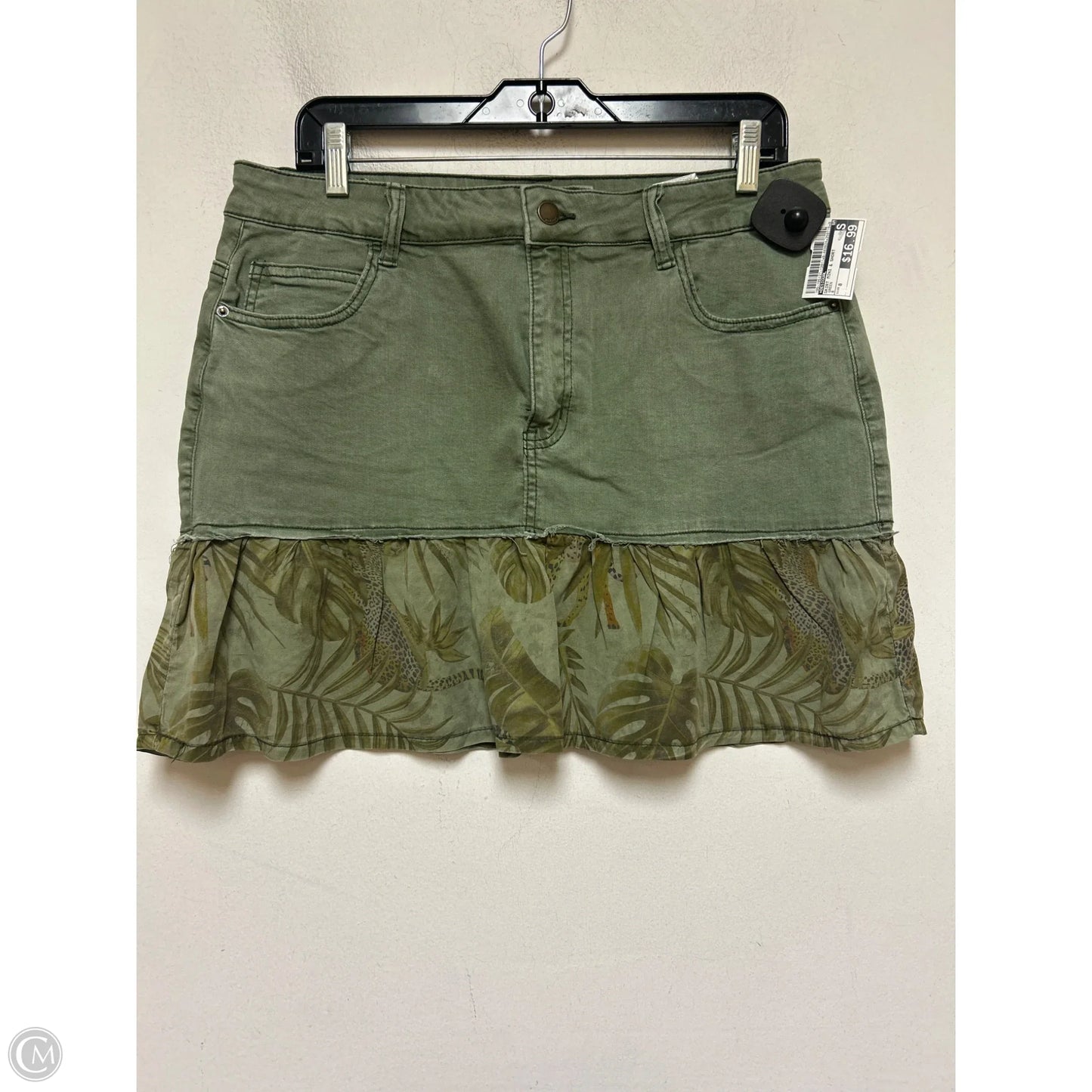 Skirt Mini & Short By Desigual In Green, Size: 8
