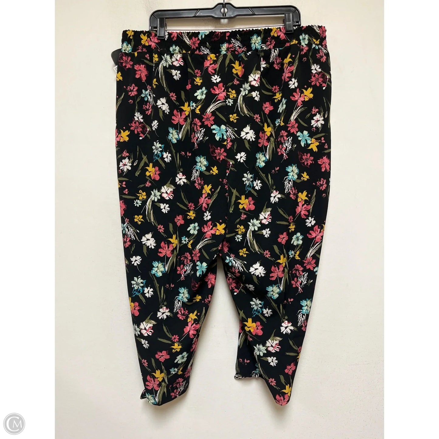 Pants Cropped By Lane Bryant In Floral Print, Size: 18