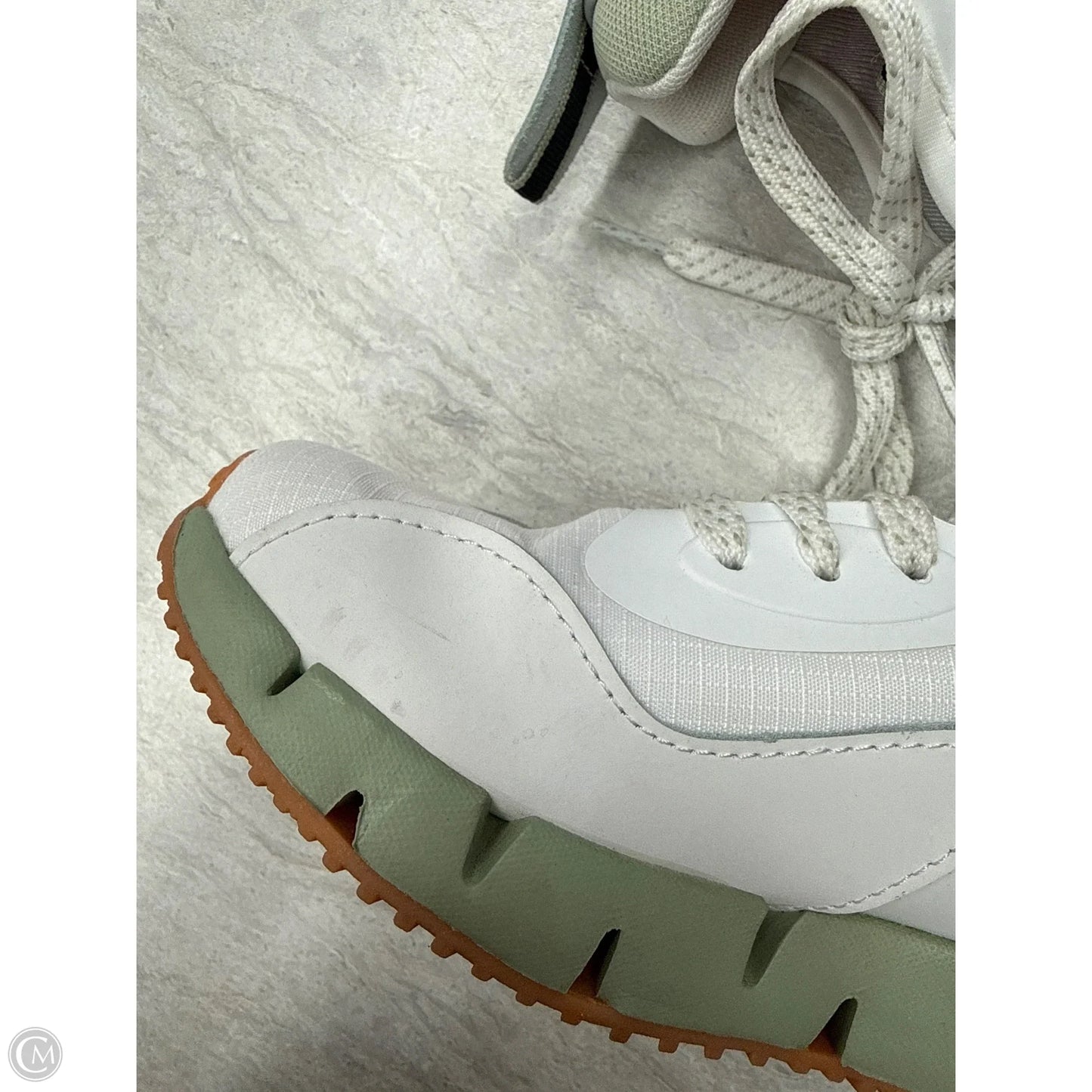 Shoes Athletic By Reebok In Green & White, Size: 8