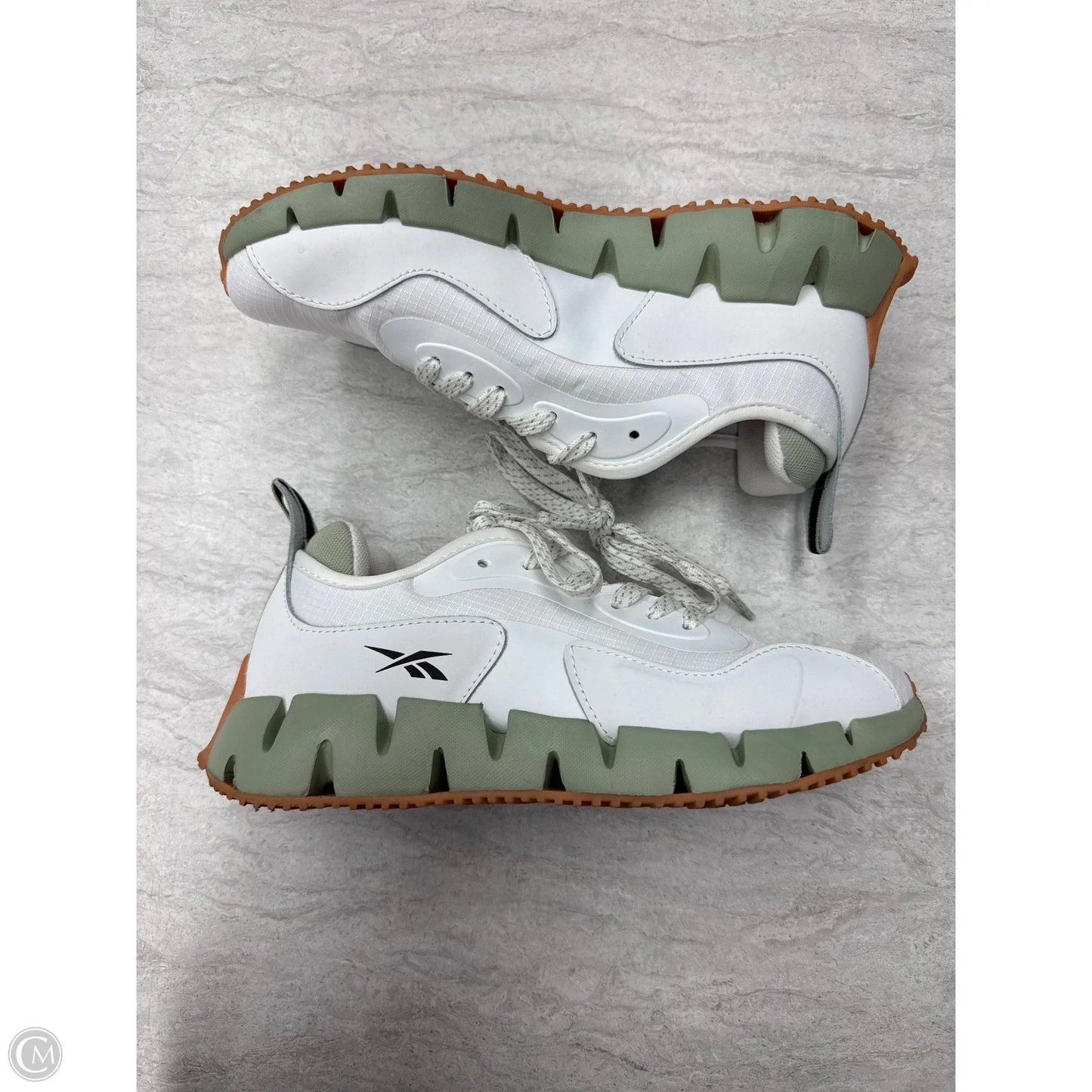 Shoes Athletic By Reebok In Green & White, Size: 8