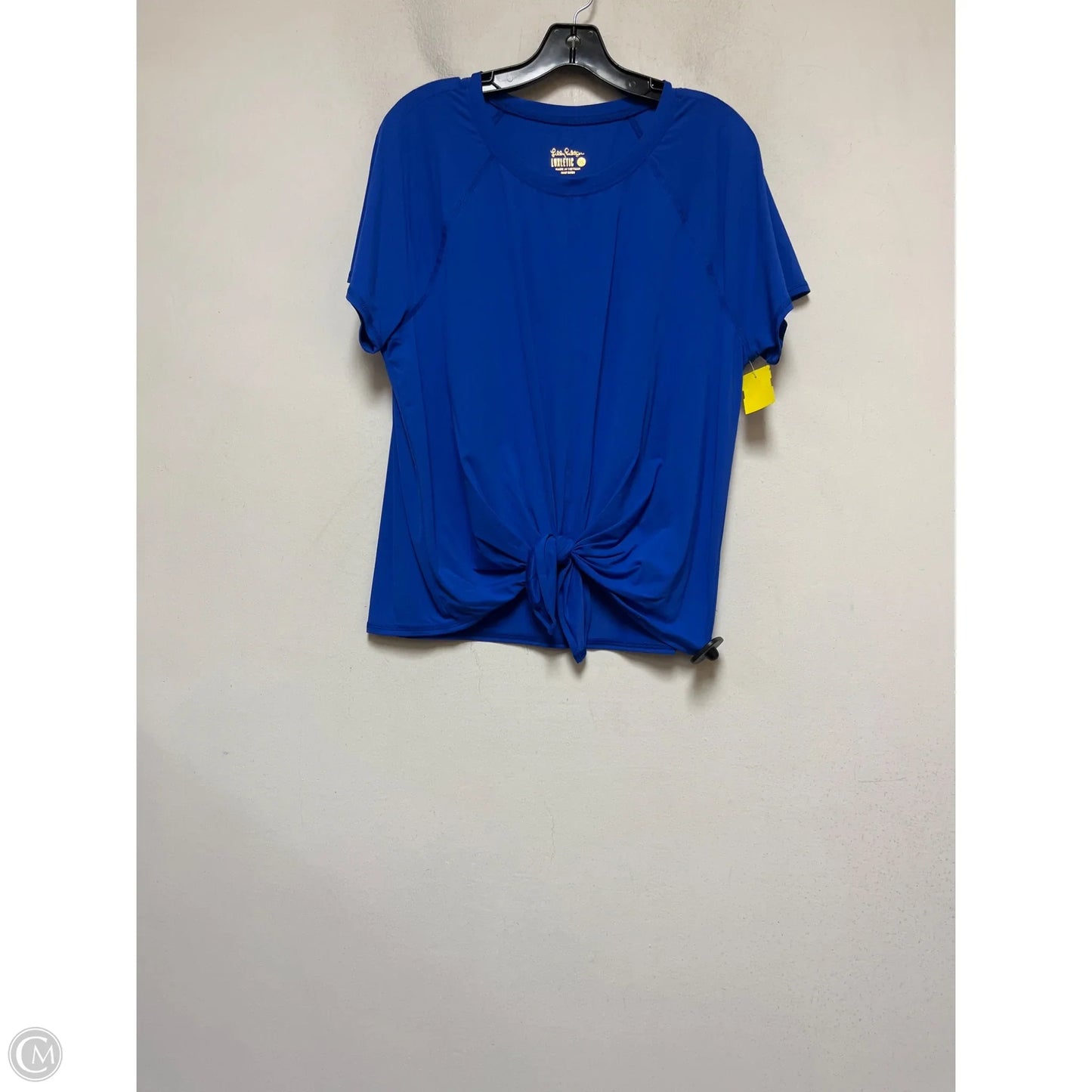 Top Short Sleeve Designer By Lilly Pulitzer In Blue, Size: Xl