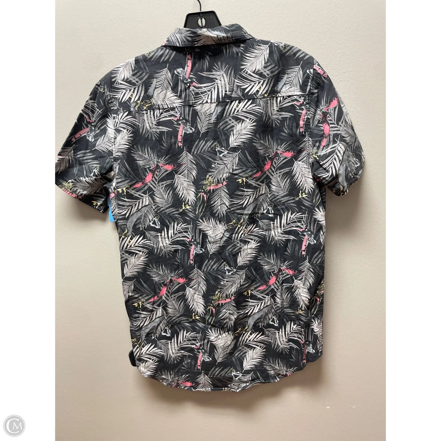 Top Short Sleeve By Clothes Mentor In Grey, Size: M