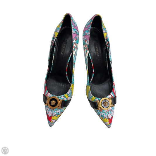 Shoes Luxury Designer By Versace In Multi-colored, Size: 8.5