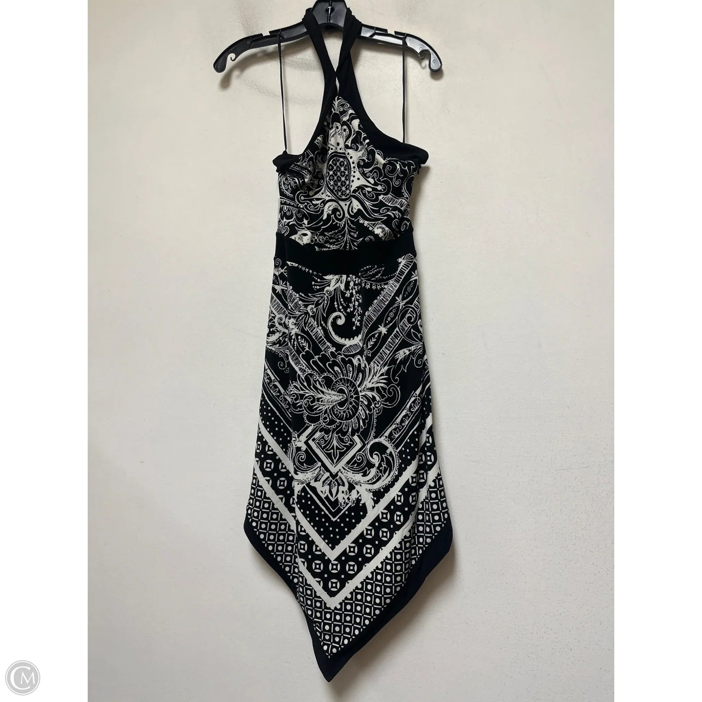 Dress Casual Short By Express In Black & White, Size: S