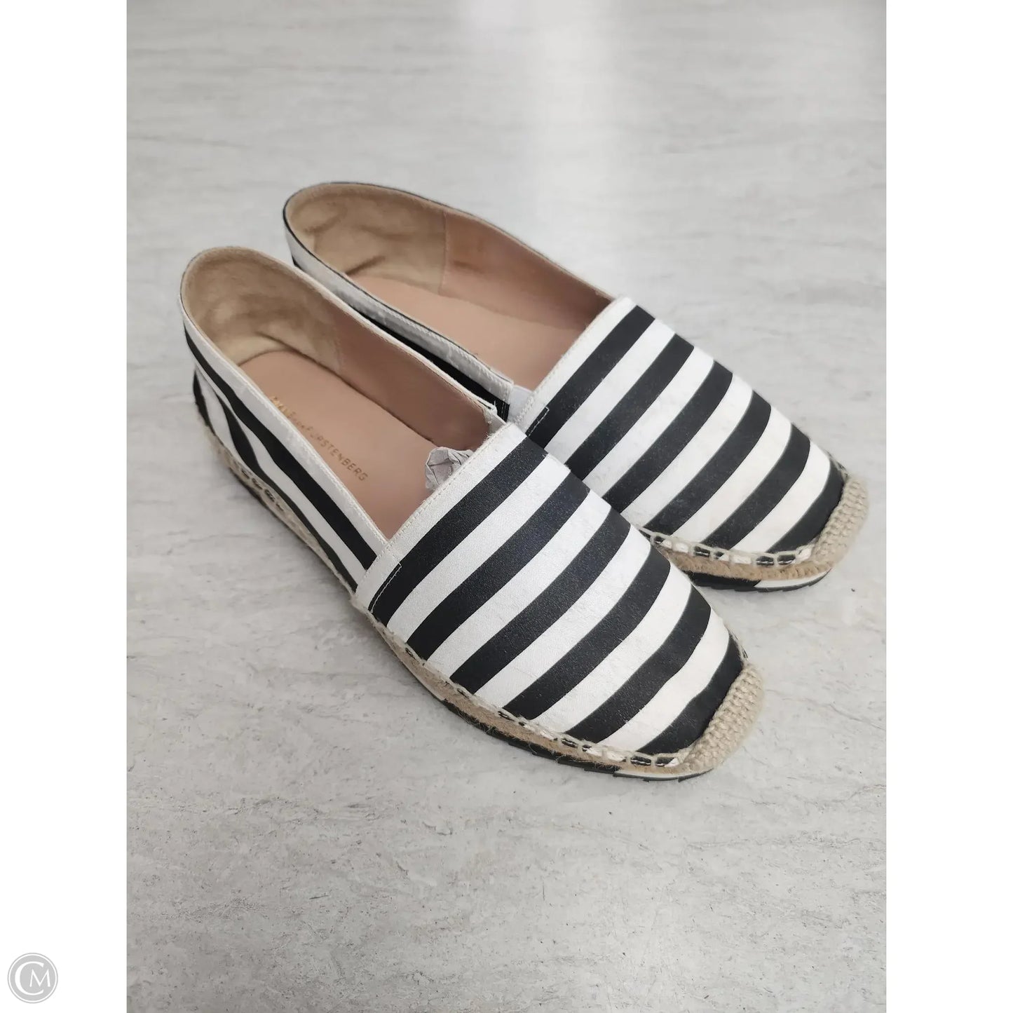 Shoes Designer By Diane Von Furstenberg In Striped Pattern, Size: 7